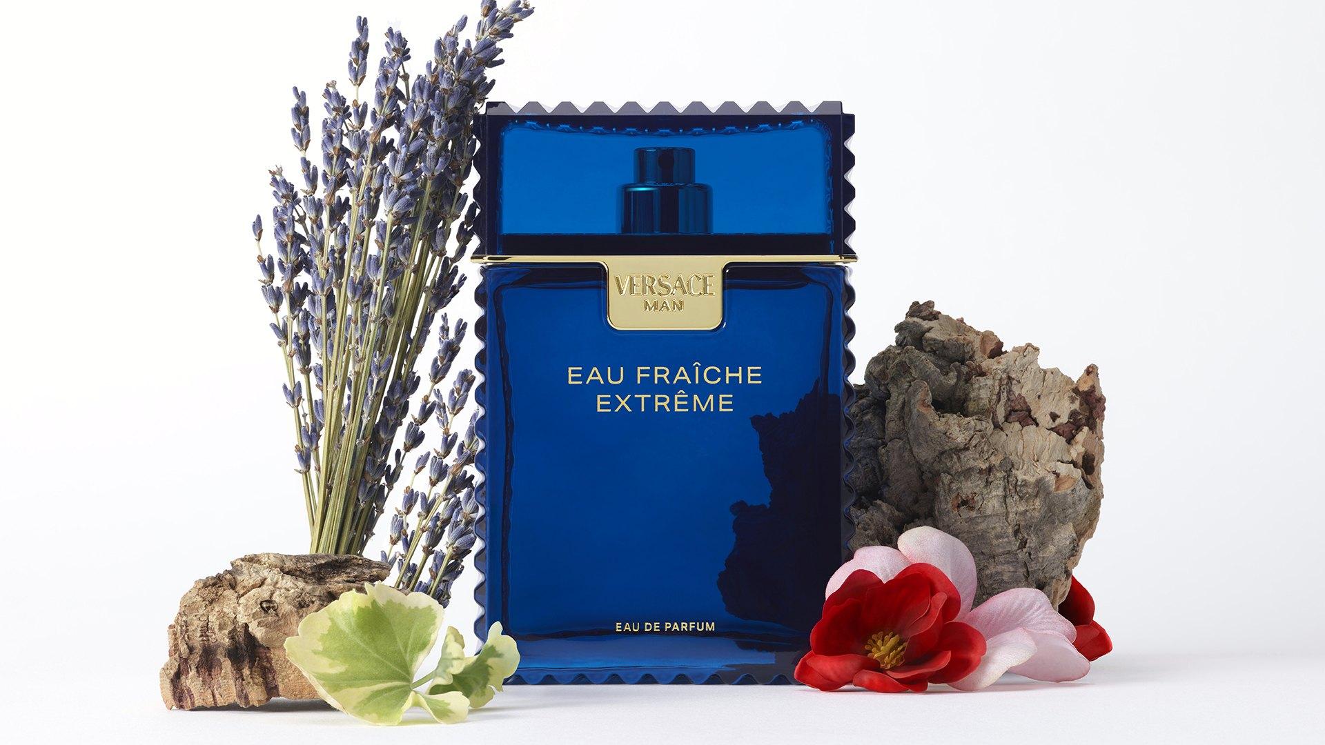 Versace Man Eau Fraîche with lavender, cork bark and flowers